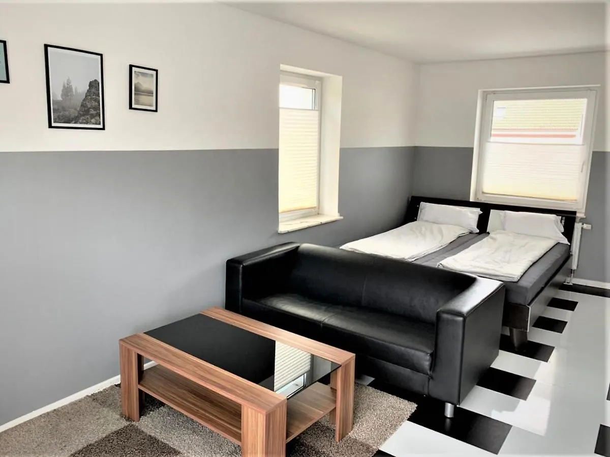 Apartment voll möbeliert mit Balkon Deutschland